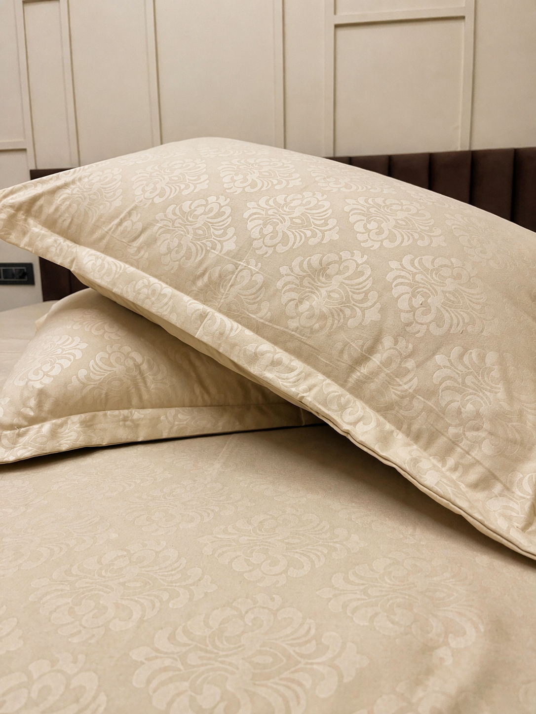 Kinoori Bedsheet — Imported Cotton Sateen